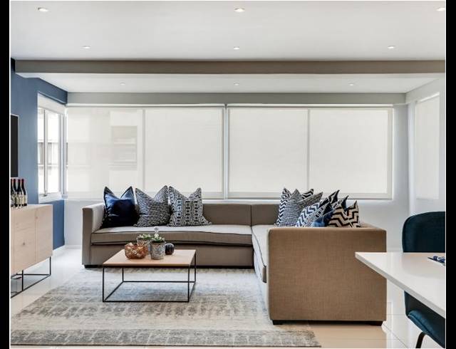 2 BEDROOM APARTMENT TO LET IN SEA POINT